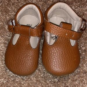 Monkey feet baby shoes